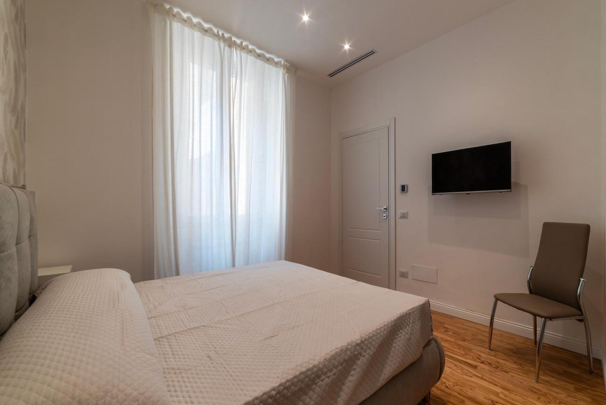 Rome Huge & Cozy Apartment Zewnętrze zdjęcie
